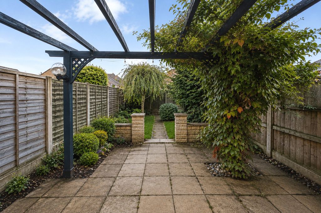 Property photo 2 of 7 Rear Garden