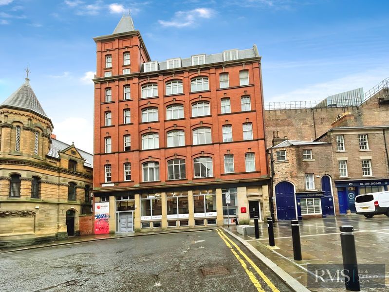 Property photo 1 of 10 Photo 7