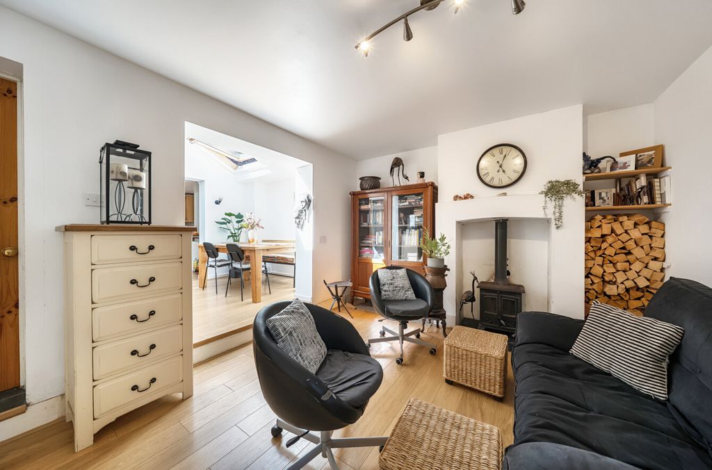 Property photo 3 of 16 1316737-38-6862c4...