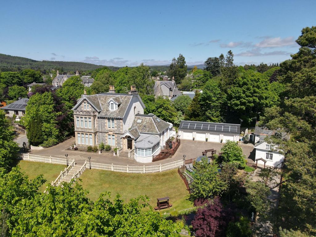 Property photo 1 of 49 Dunstaffnage House Grantown On Spey