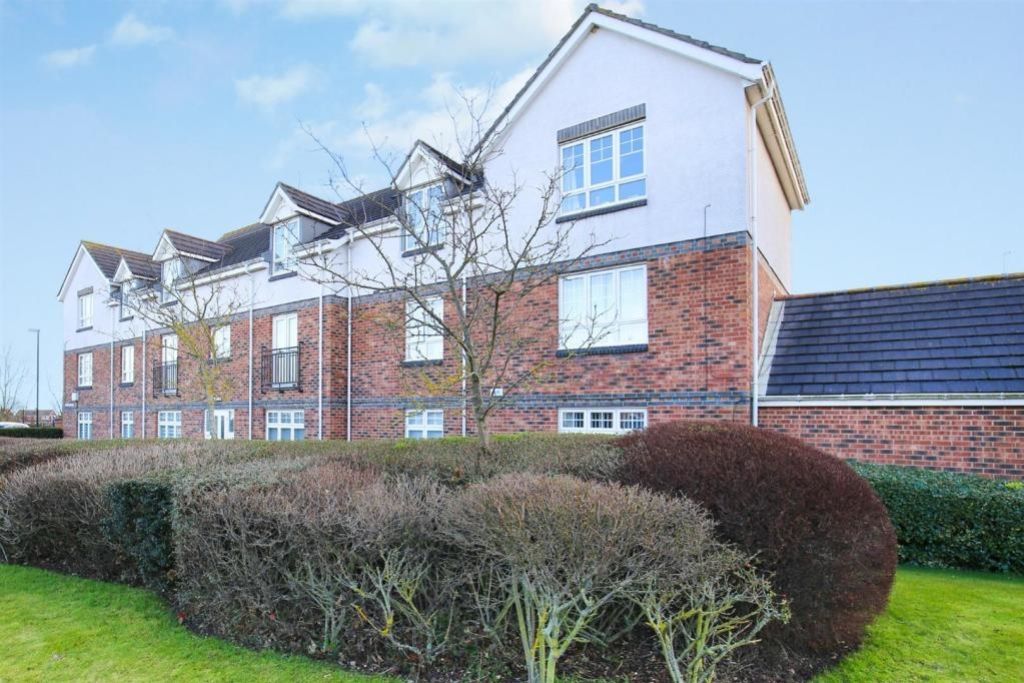 Property photo 1 of 8 1