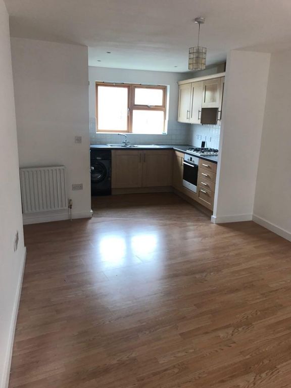 Property photo 2 of 4