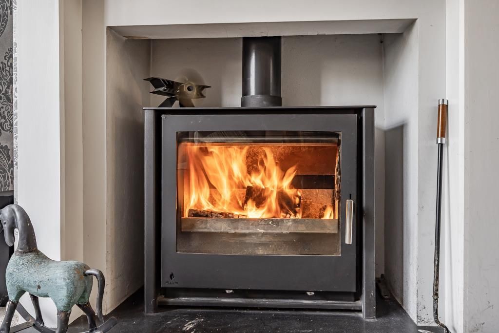 Property photo 3 of 20 Reception