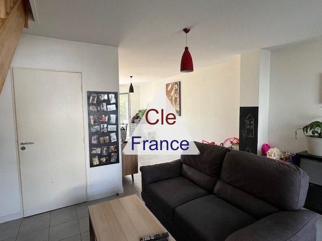 Property photo 2 of 8