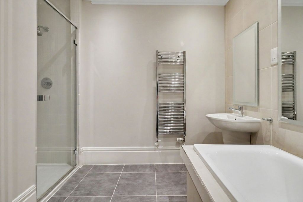 Additional image 19 of 5 bed semi-detached house for salePalace Road, East Molesey KT8