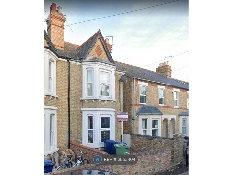 Property photo 1 of 13 Front Of The Property, In The Heart Of East Oxford