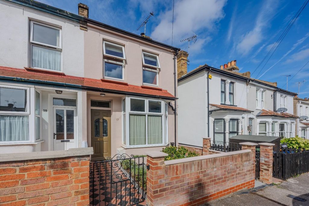 Property photo 1 of 30