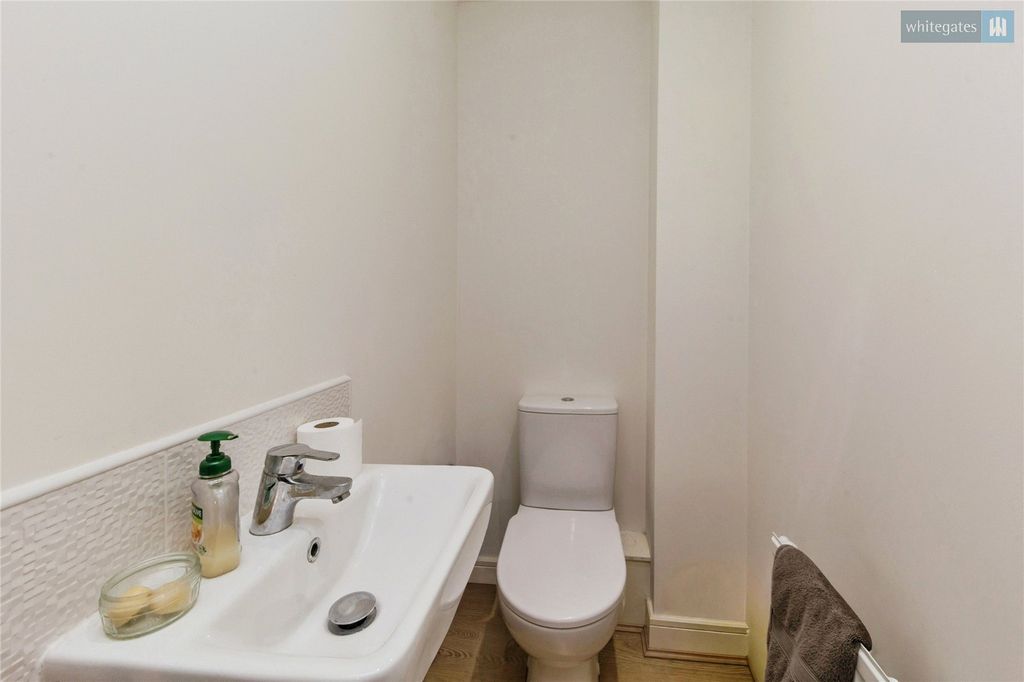 Property photo 3 of 16 Picture No. 09