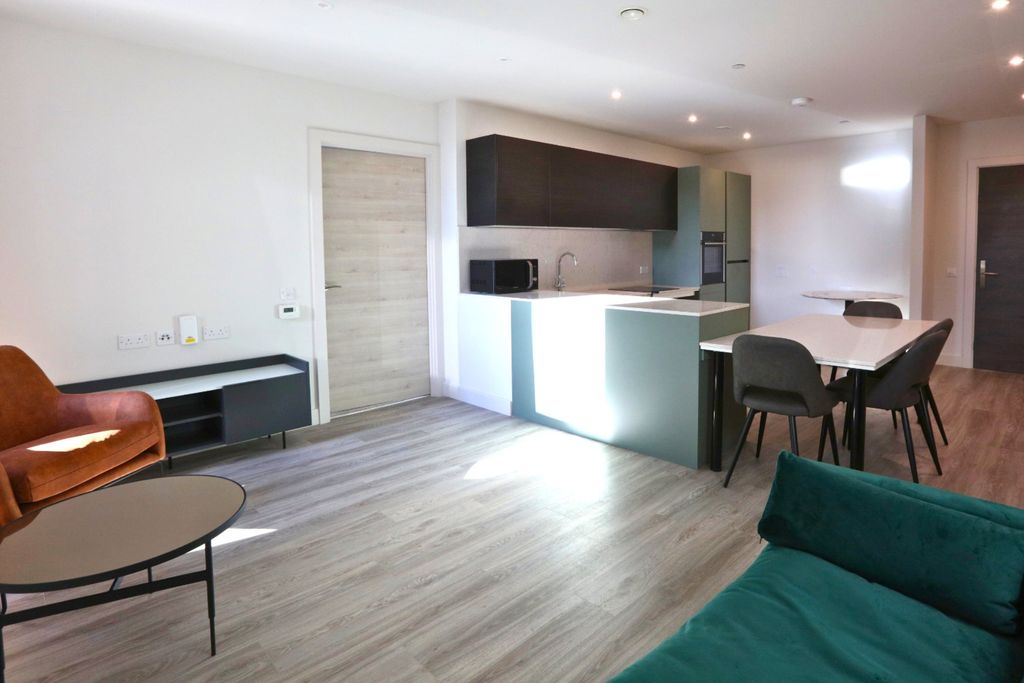 Property photo 1 of 19 Kitchen/Living/Diner