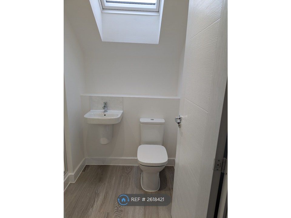 Property photo 3 of 21