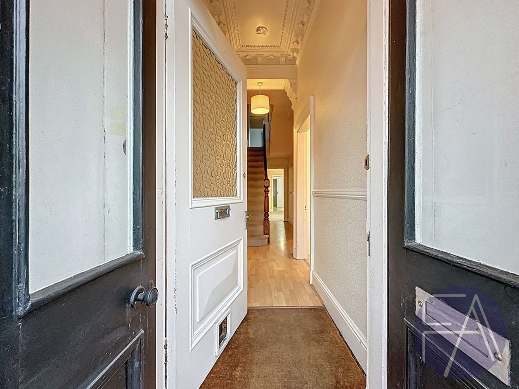 Property photo 2 of 28 4415314