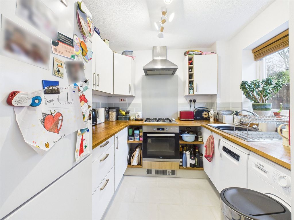 Property photo 3 of 10 Picture No. 04