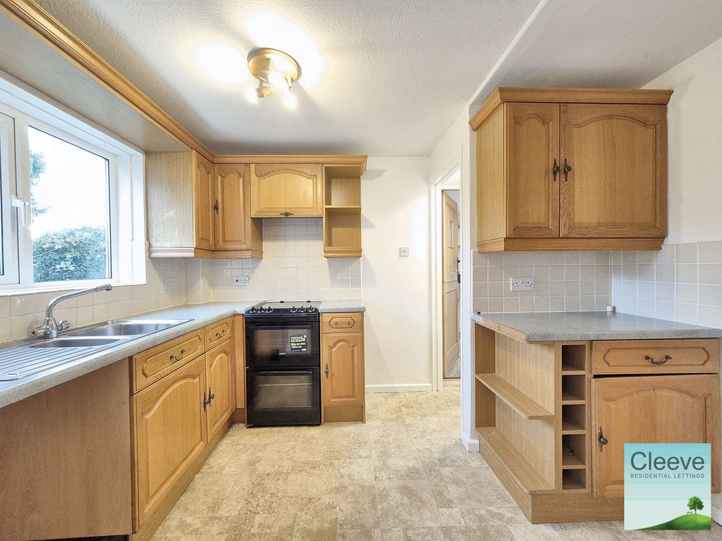 Property photo 2 of 13 1000024427