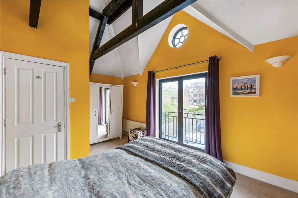 Property photo 3 of 13 Picture No. 07