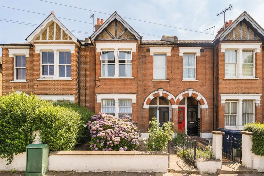 Property photo 1 of 6