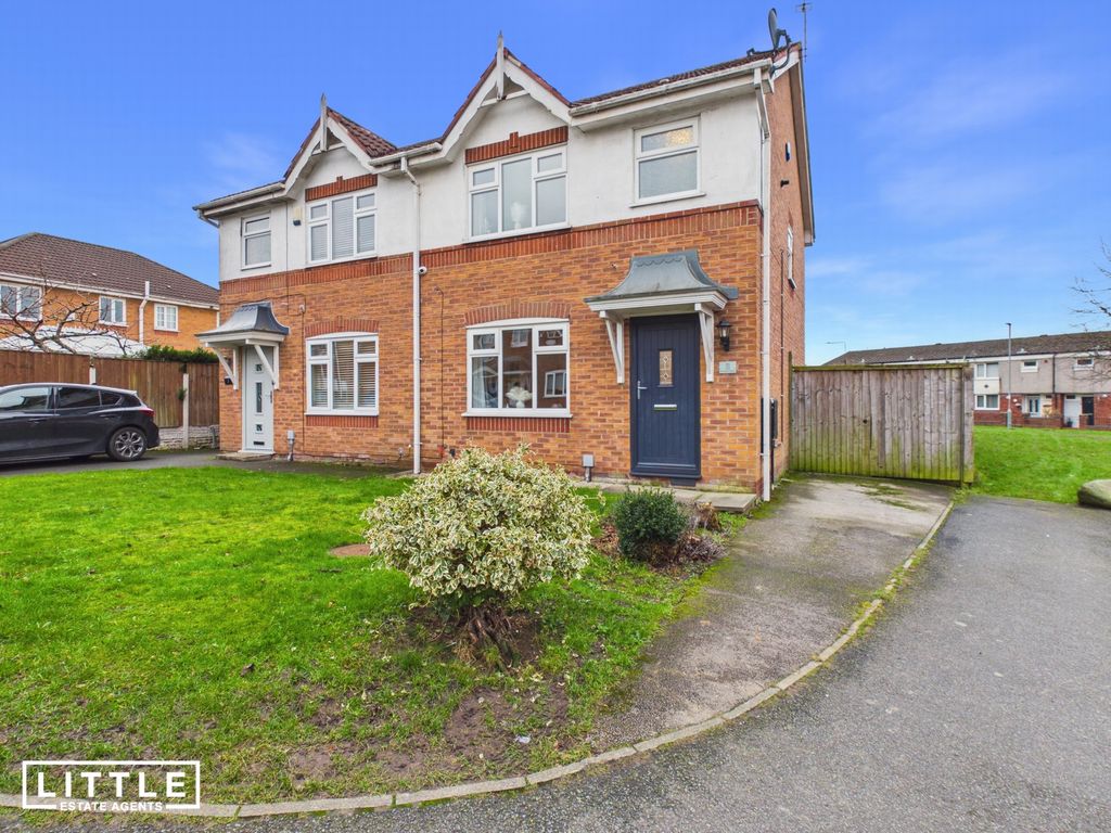 Property photo 1 of 15 Photo 14