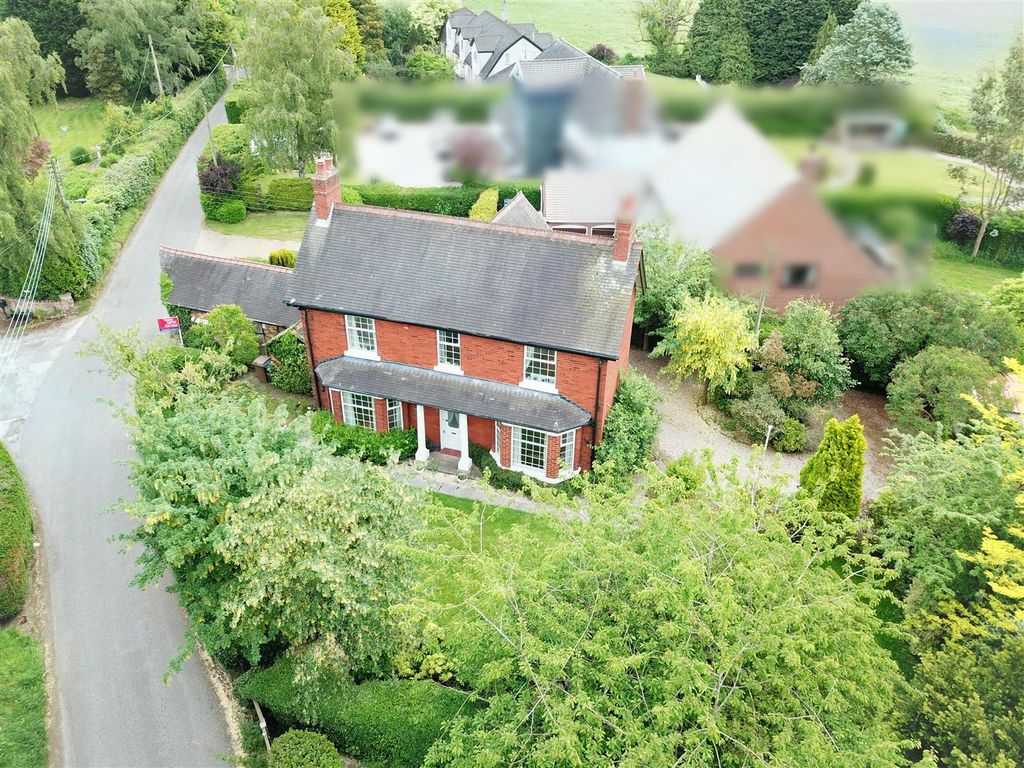 Property photo 1 of 27