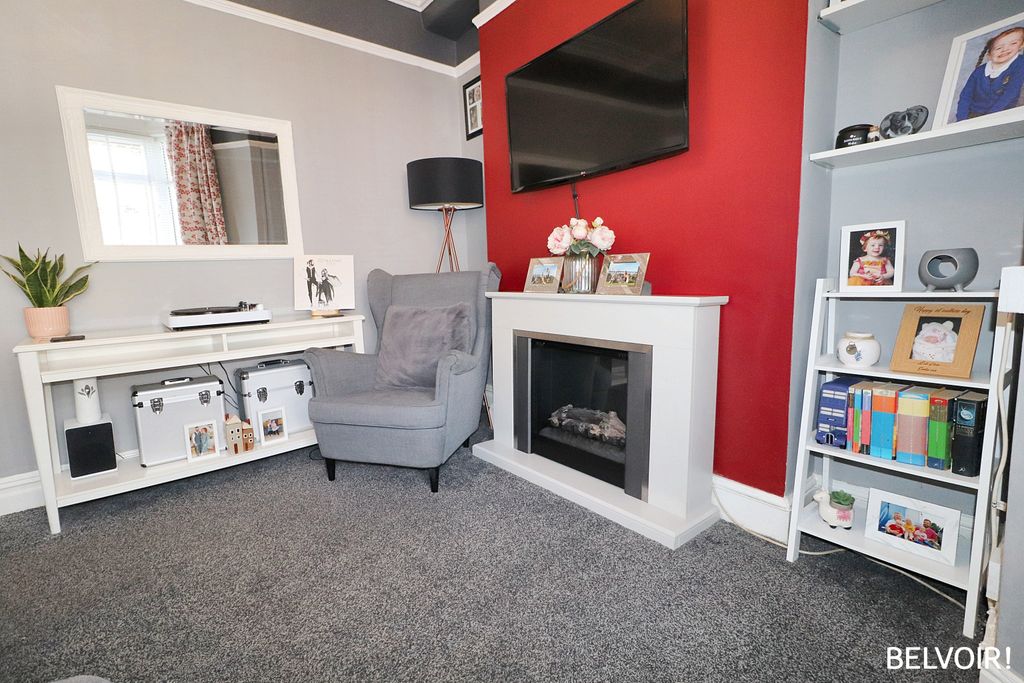 Property photo 3 of 16