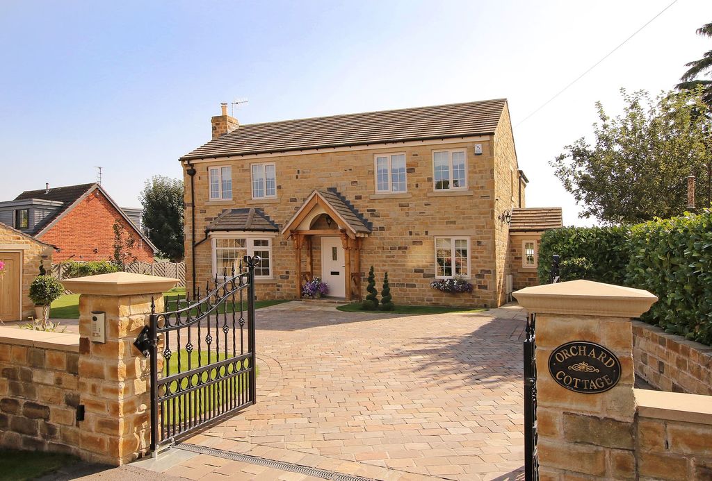 Property photo 1 of 46