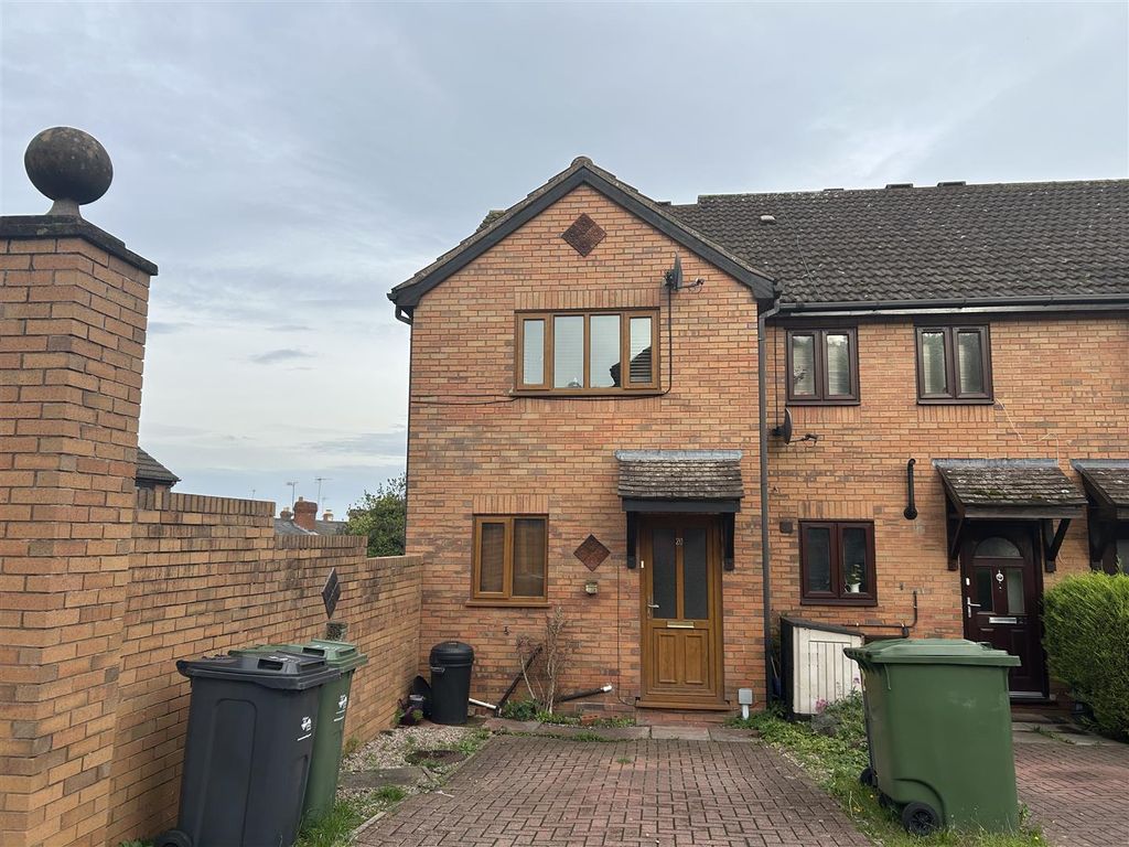 Property photo 1 of 7 Front