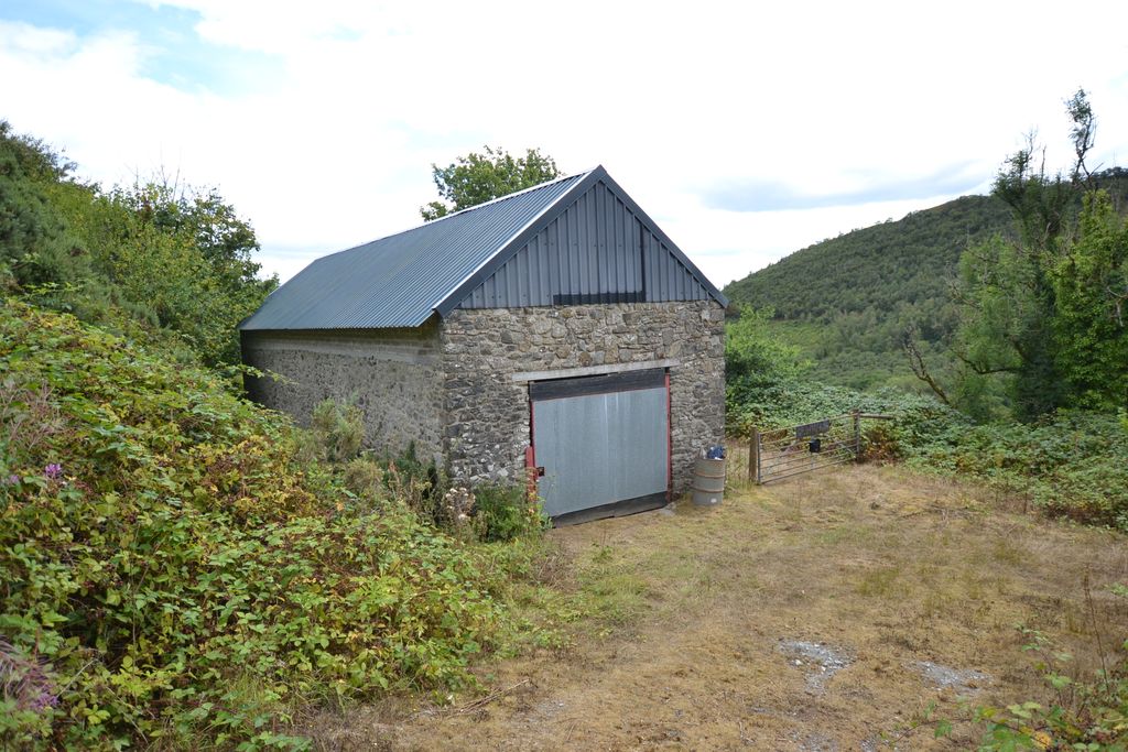 Property photo 1 of 5