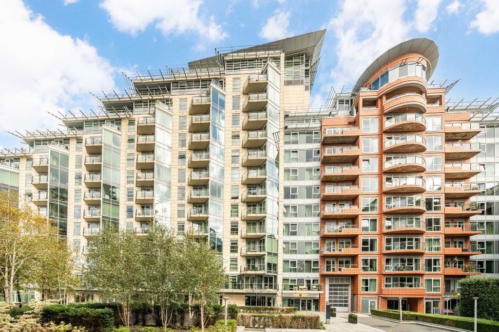 Property photo 3 of 6