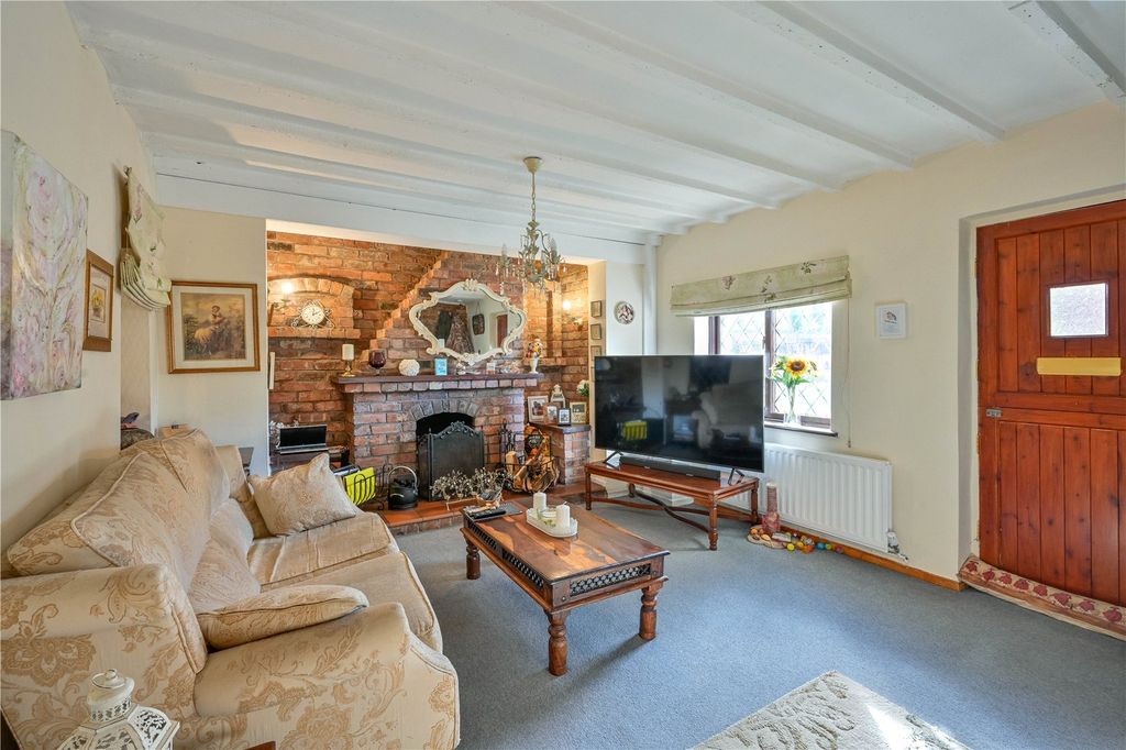 Property photo 3 of 21 Picture No. 20