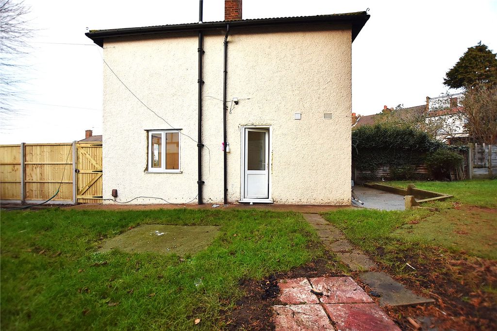 Property photo 2 of 22 Picture No. 23