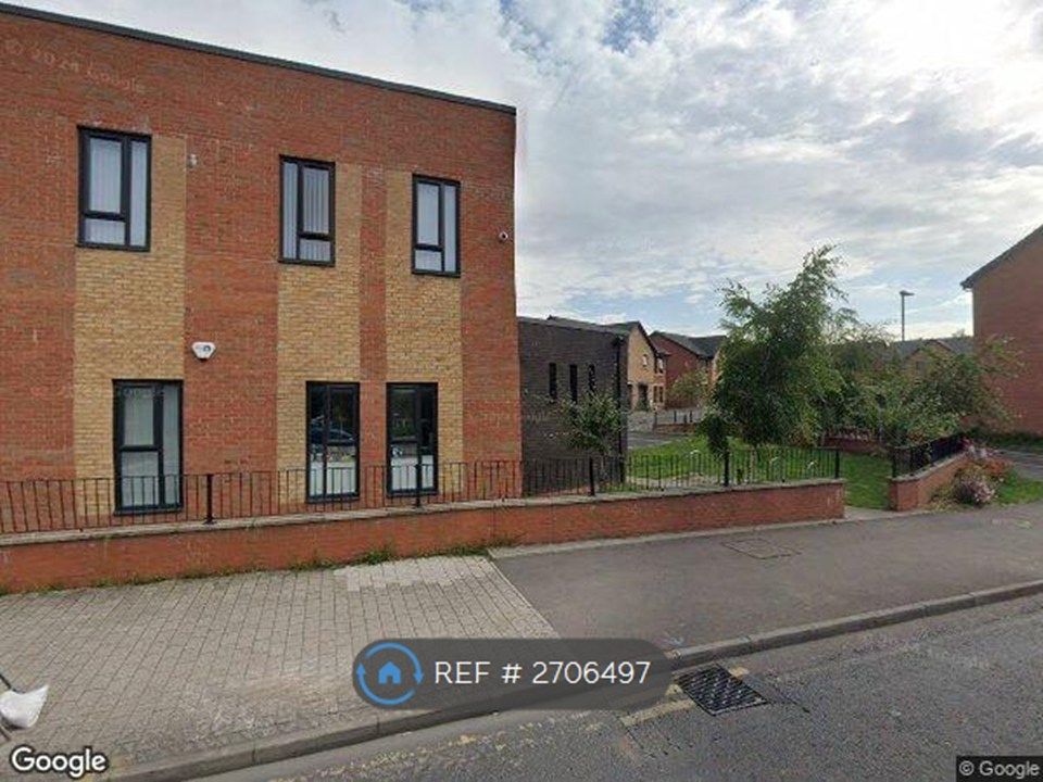 Property photo 1 of 5