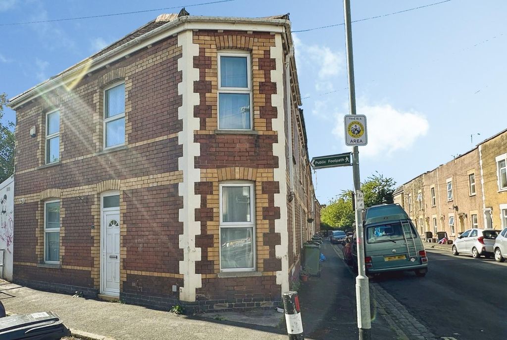 Property photo 2 of 16 7A0Aeb6F-Fullsizerender-18.Jpeg