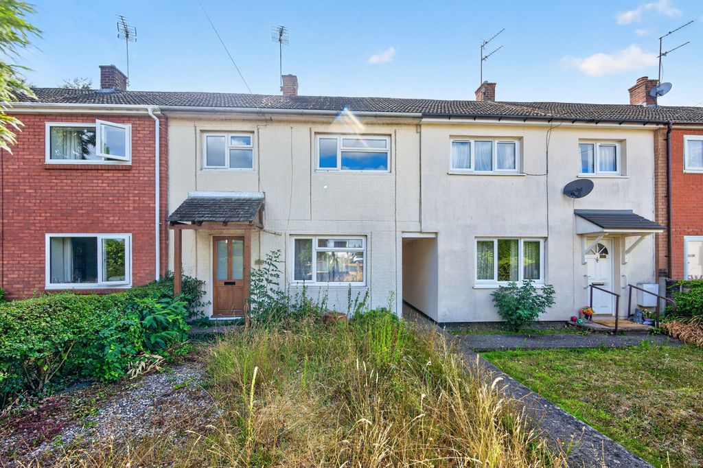 Property photo 2 of 14