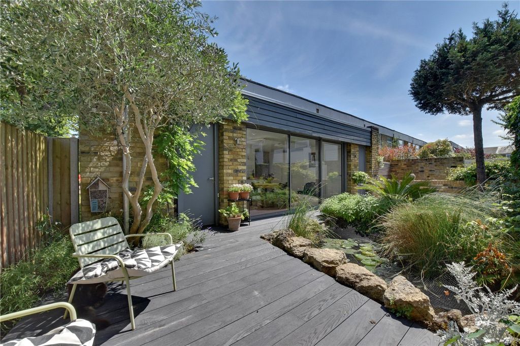 Property photo 1 of 30 Picture No. 58