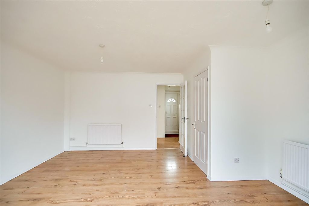 Property photo 3 of 14 Img_7268-Img_7270.Jpg