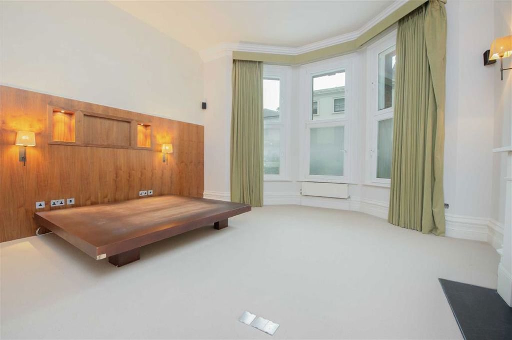 Property photo 3 of 9