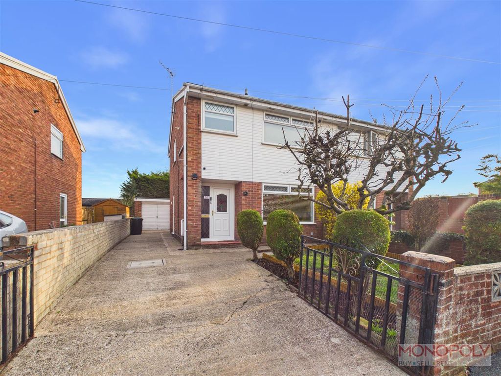 Property photo 1 of 27 Front