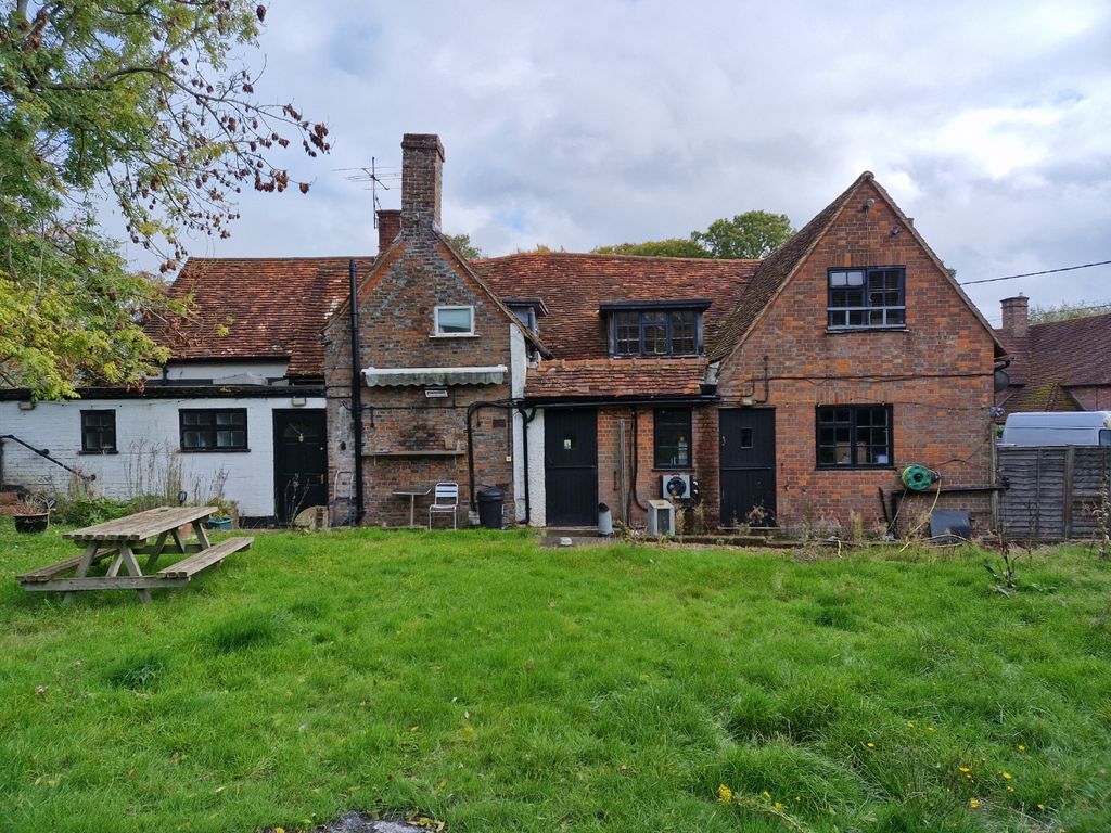 Property photo 3 of 26 4633643