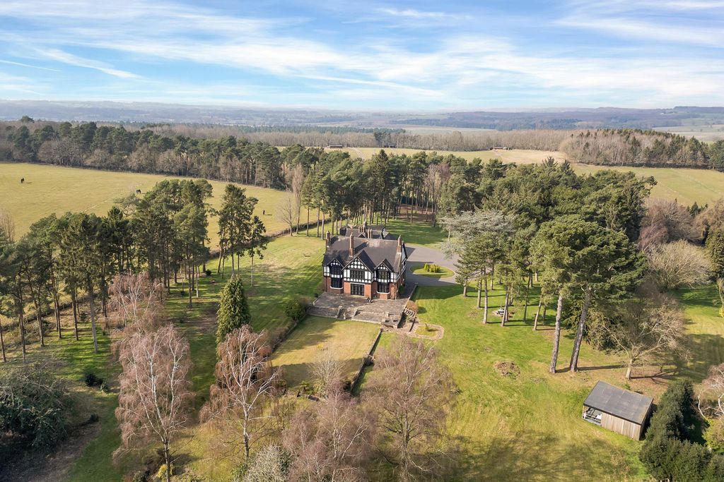 Property photo 2 of 38 Gothersley Hall