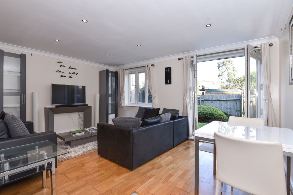 Property photo 1 of 5 242447 (1)
