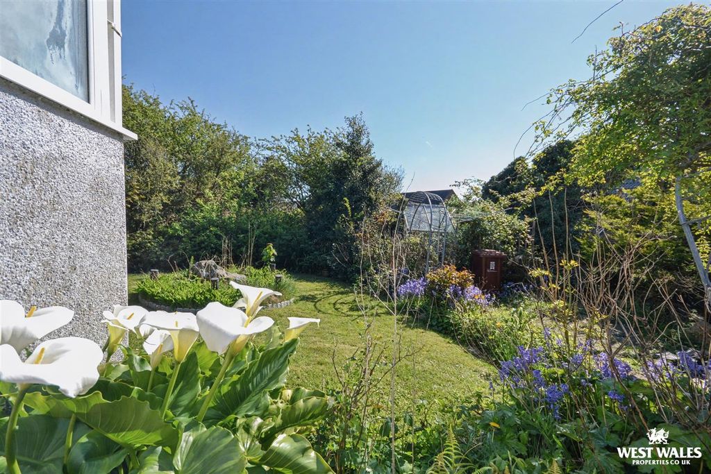 Property photo 3 of 21 Rear Garden