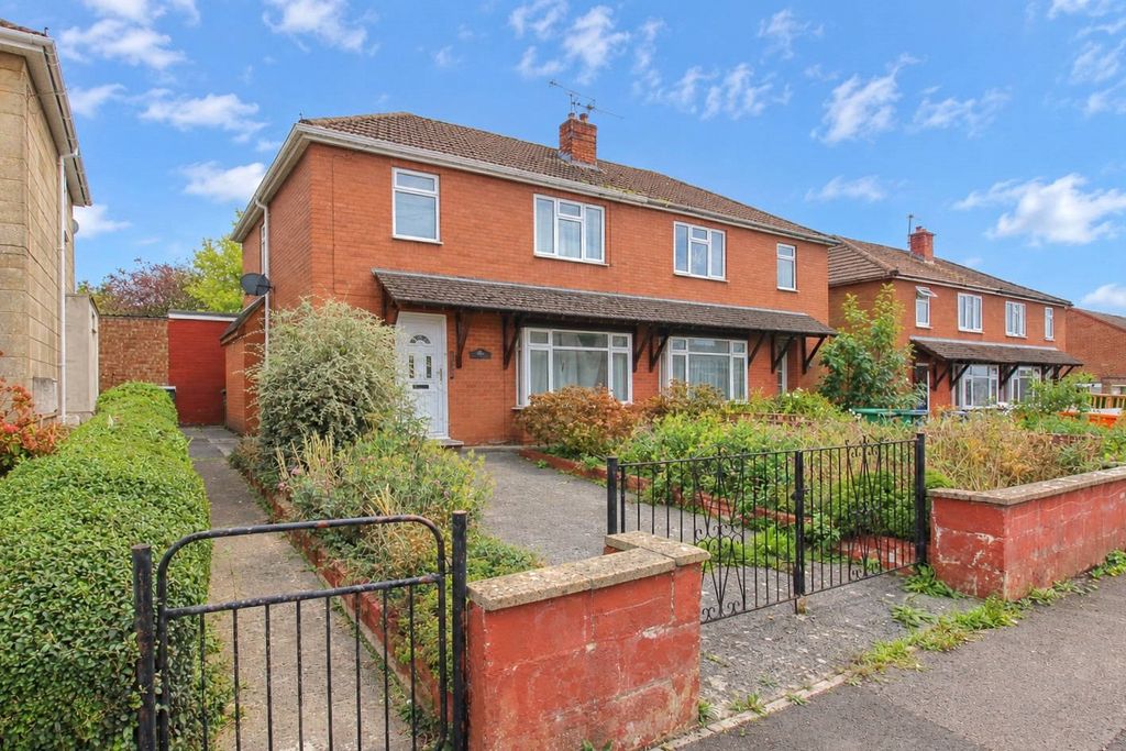 Property photo 1 of 16 Picture No. 21
