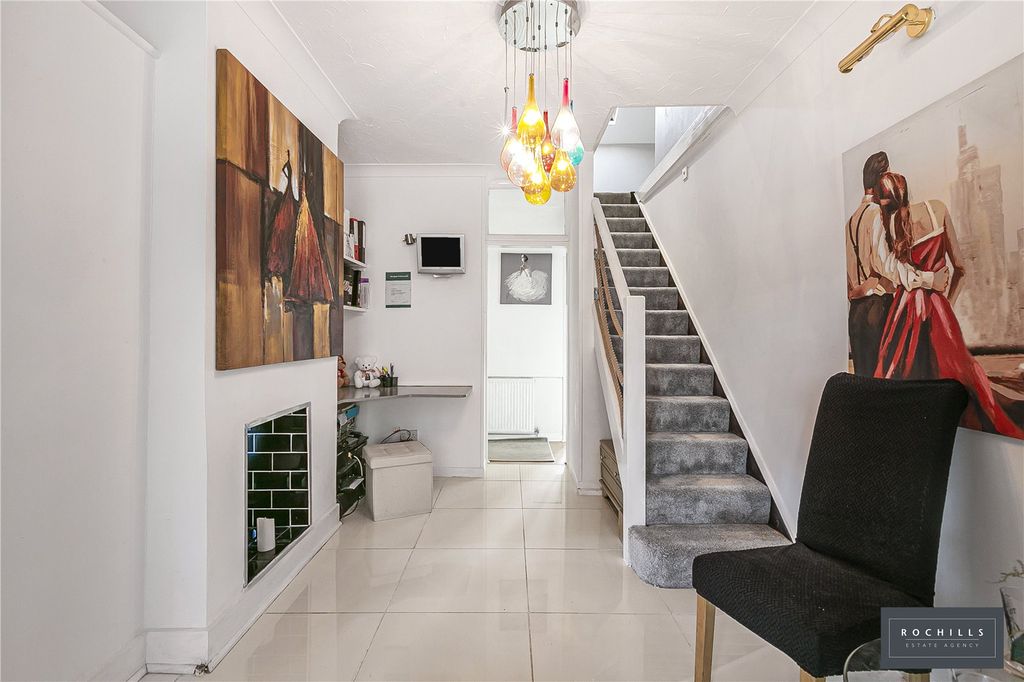 Property photo 3 of 38 Picture No. 22