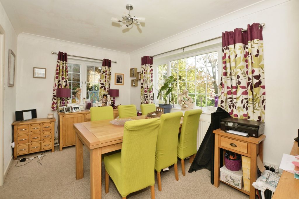 Property photo 3 of 17 Photography