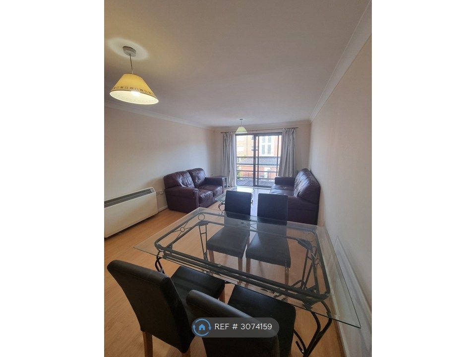 Property photo 1 of 2