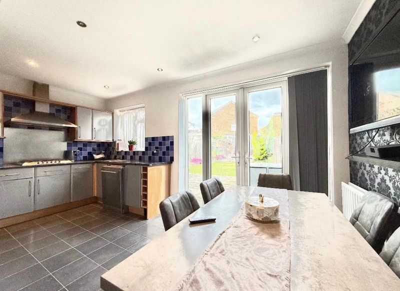 Property photo 3 of 15 Photo 3