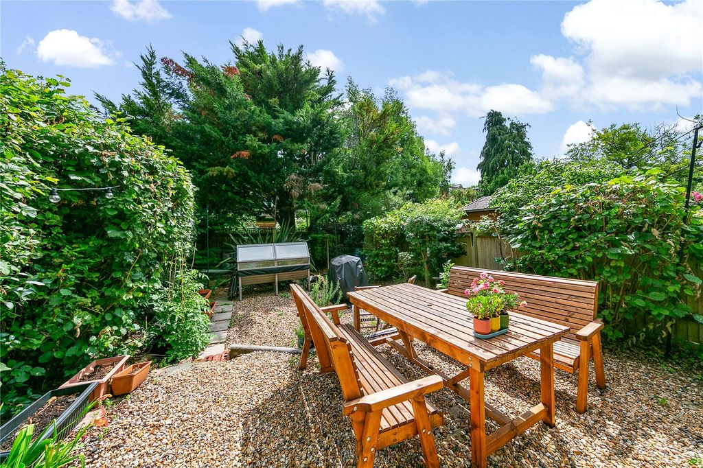 Property photo 2 of 9 Picture No. 07