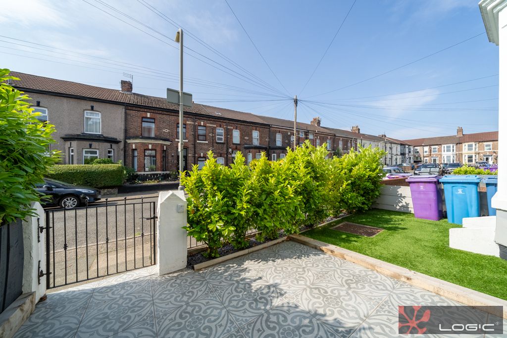 Property photo 3 of 46