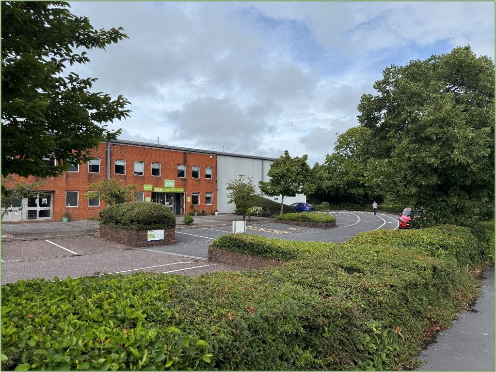 Property photo 3 of 8