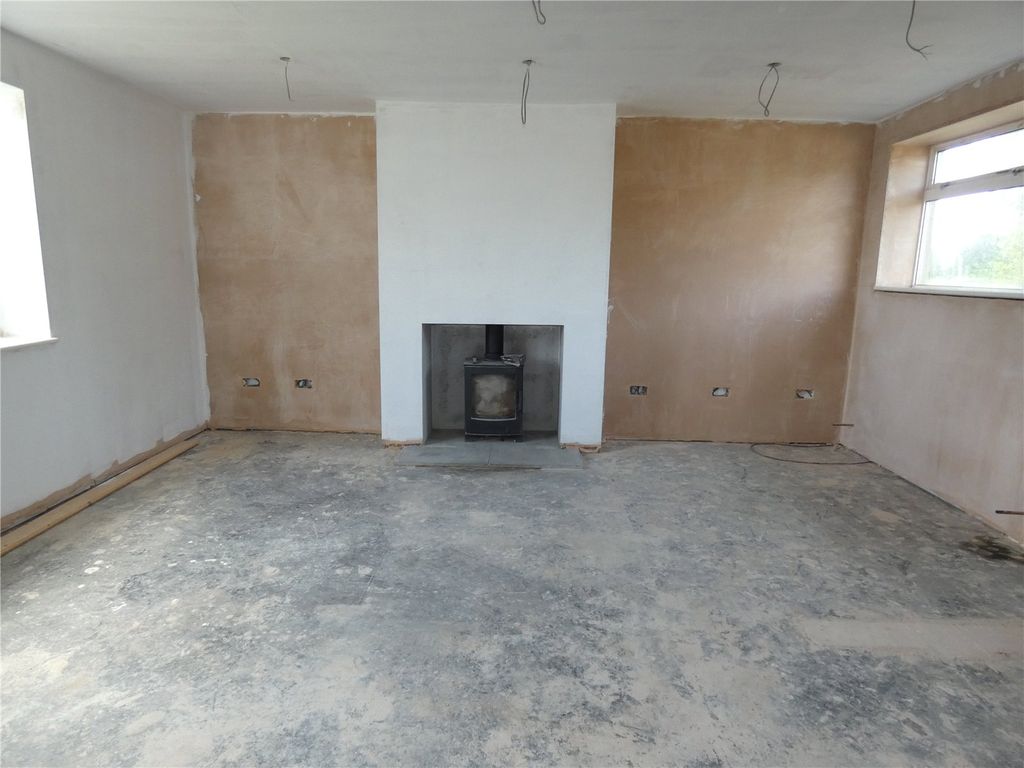 Property photo 3 of 26 Living Room