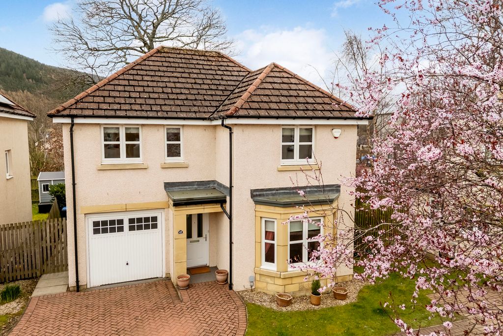 Property photo 1 of 13 Primary Property Image