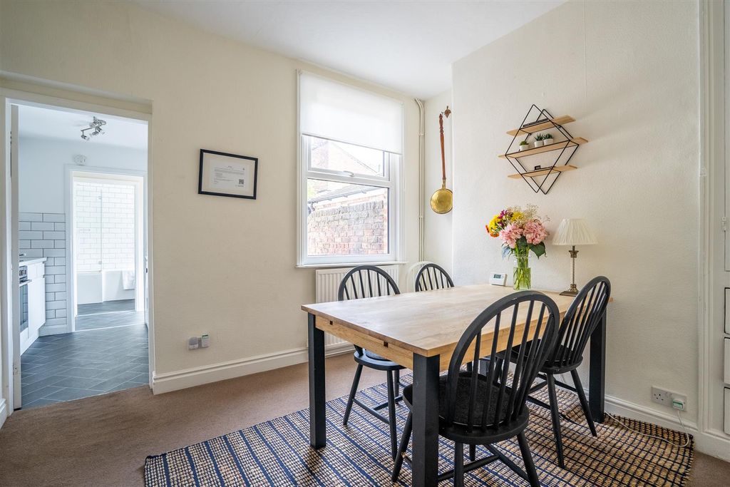 Property photo 3 of 14 2 Ls-8.Jpg